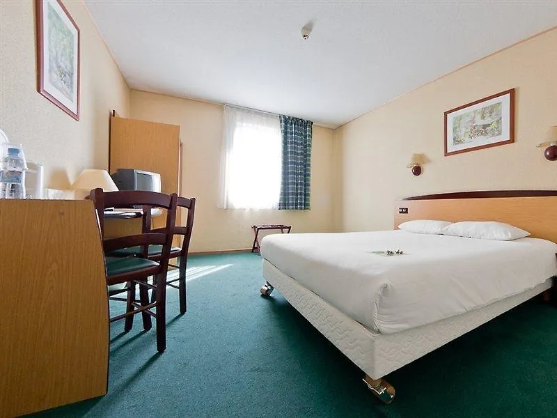 Hotel Campanile Prime Krakow Old Town 3*,